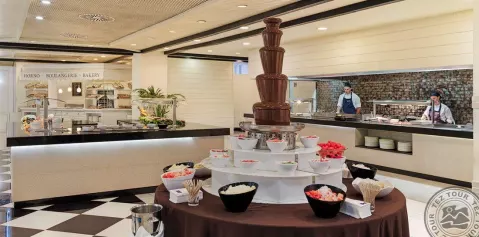 Viešbutis „H10 COSTA ADEJE PALACE“ (Kosta adechė, Tenerifė, Ispanija)