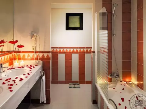 Viešbutis „H10 COSTA ADEJE PALACE“ (Kosta adechė, Tenerifė, Ispanija)