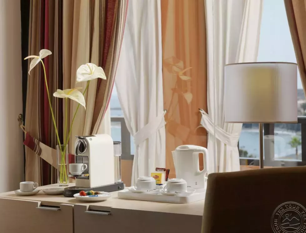 Viešbutis „H10 COSTA ADEJE PALACE“ (Kosta adechė, Tenerifė, Ispanija)