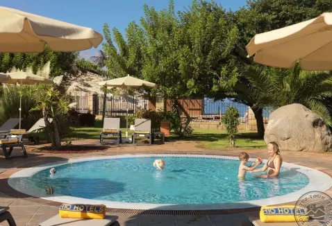 Viešbutis „H10 COSTA ADEJE PALACE“ (Kosta adechė, Tenerifė, Ispanija)