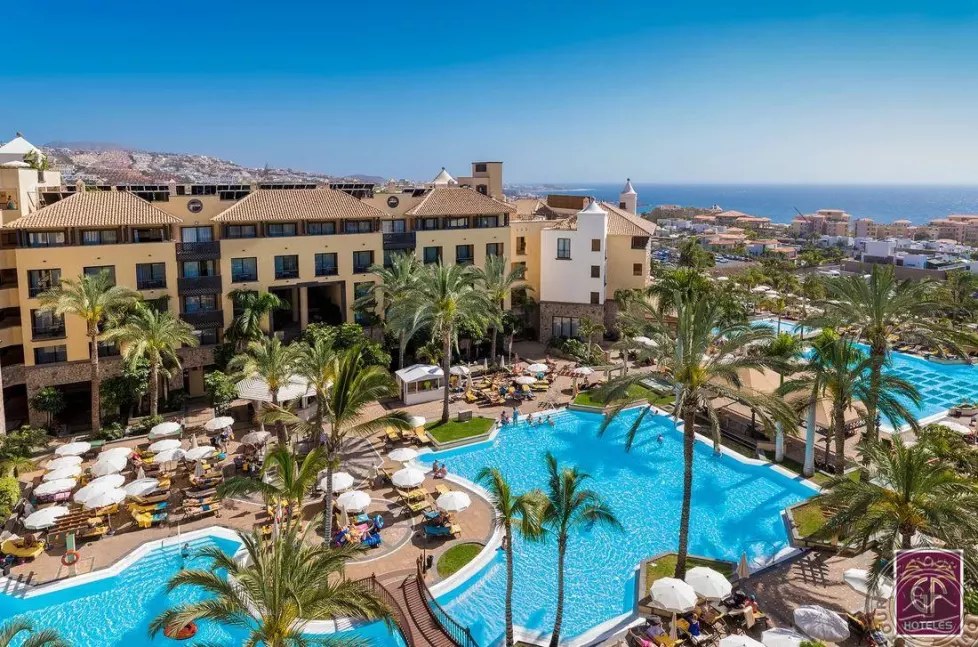 COSTA-ADEJE-Gran-Hotel-Pools-2_847.jpg
