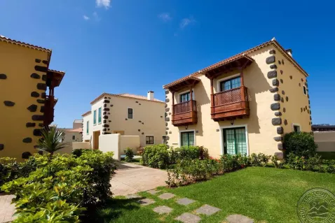 Viešbutis „GF ISABEL“ (Kosta adechė, Tenerifė, Ispanija)