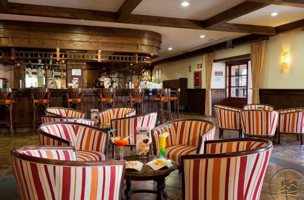 Viešbutis „GF ISABEL“ (Kosta adechė, Tenerifė, Ispanija)