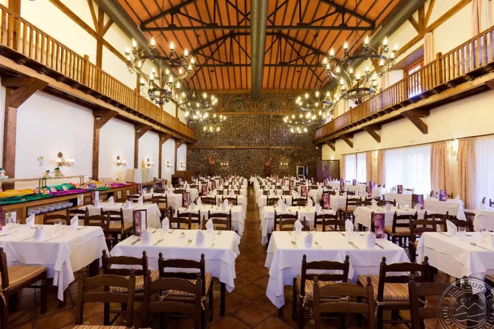 Viešbutis „GF ISABEL“ (Kosta adechė, Tenerifė, Ispanija)