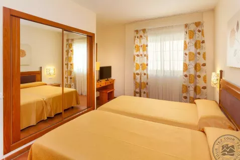 Viešbutis „GF ISABEL“ (Kosta adechė, Tenerifė, Ispanija)