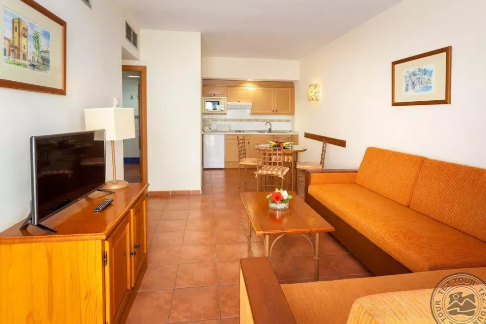 Viešbutis „GF ISABEL“ (Kosta adechė, Tenerifė, Ispanija)