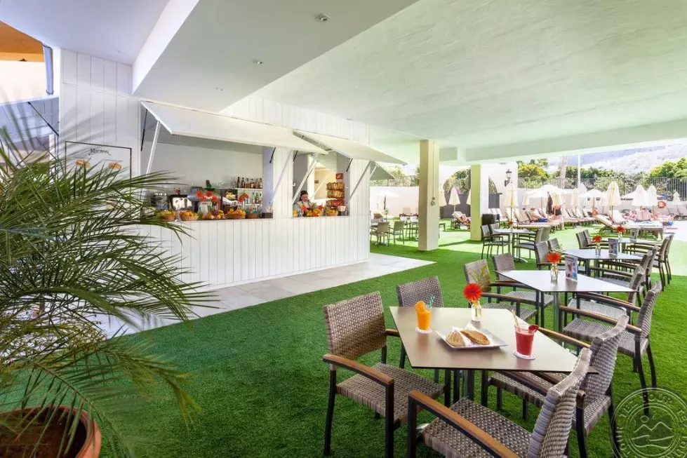 Viešbutis „GF ISABEL“ (Kosta adechė, Tenerifė, Ispanija)