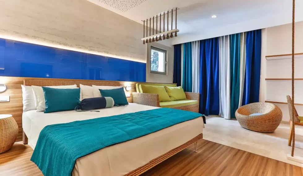 Viešbutis „CARINE HOTEL PARK“ (Bijela, Tivatas, Juodkalnija)