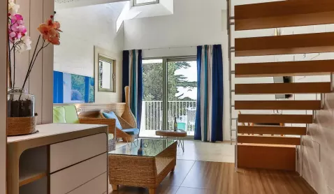 Viešbutis „CARINE HOTEL PARK“ (Bijela, Tivatas, Juodkalnija)