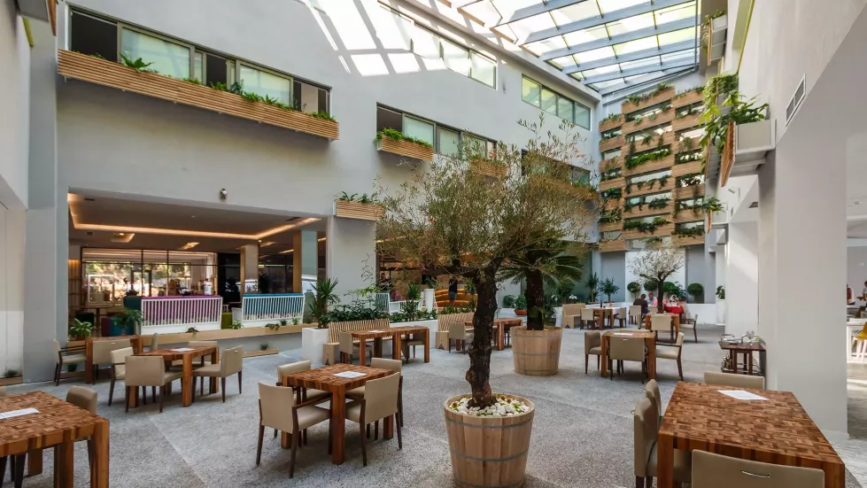 Viešbutis „CARINE HOTEL PARK“ (Bijela, Tivatas, Juodkalnija)