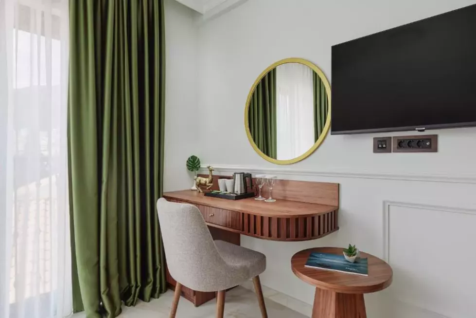 Viešbutis „HOTEL DIPLOMAT BY AYCON“ (Budva, Tivatas, Juodkalnija)