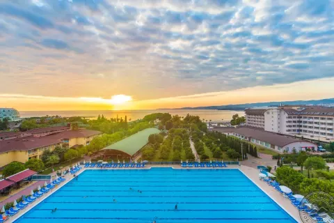 Viešbutis „LONICERA RESORT & SPA“ (Alanija, Turkija)