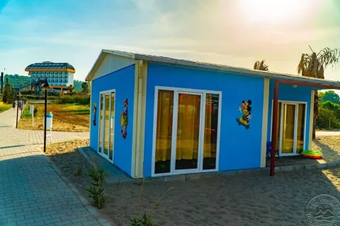 Viešbutis „THRONE BEACH RESORT & SPA“ (Sidė, Turkija)