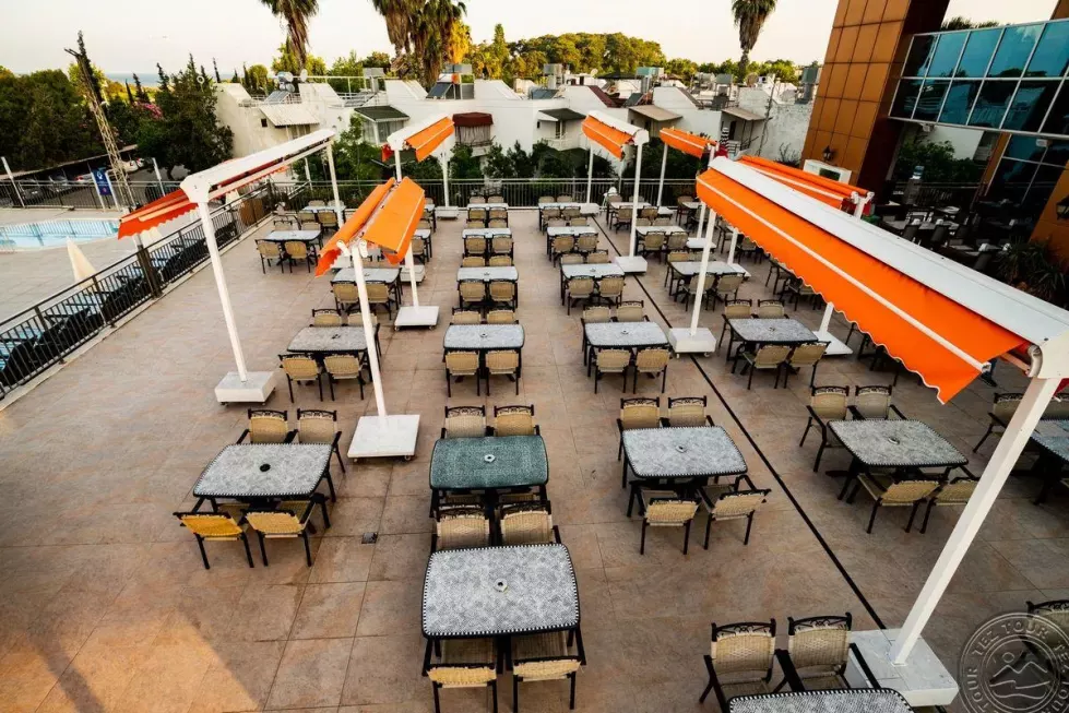 Viešbutis „THRONE BEACH RESORT & SPA“ (Sidė, Turkija)