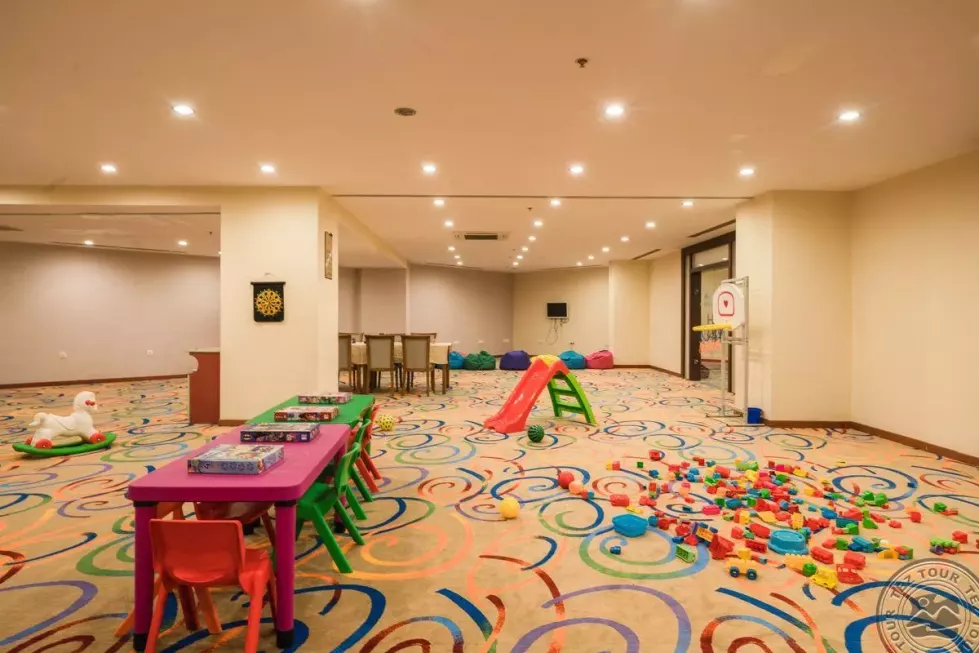 Viešbutis „THRONE BEACH RESORT & SPA“ (Sidė, Turkija)