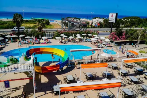 Viešbutis „THRONE BEACH RESORT & SPA“ (Sidė, Turkija)