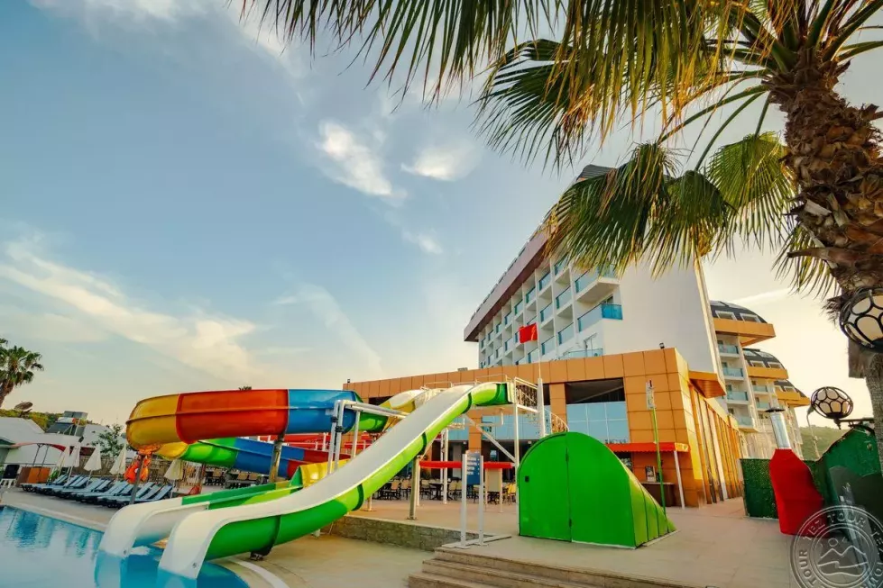 Viešbutis „THRONE BEACH RESORT & SPA“ (Sidė, Turkija)