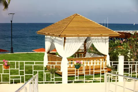 Viešbutis „AQI HYDROS CLUB“ (Kemeras, Turkija)