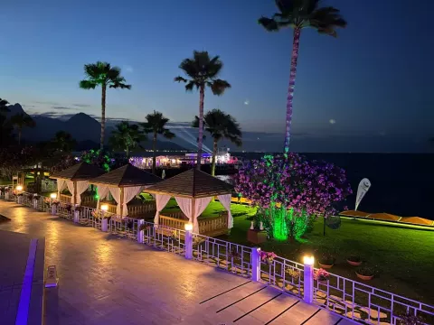 Viešbutis „AQI HYDROS CLUB“ (Kemeras, Turkija)