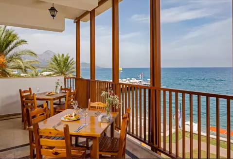 Viešbutis „AQI HYDROS CLUB“ (Kemeras, Turkija)