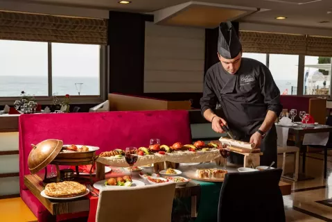 Viešbutis „AQI HYDROS CLUB“ (Kemeras, Turkija)