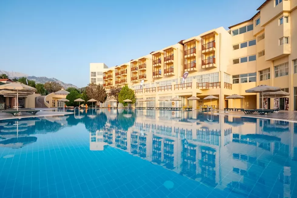 Viešbutis „AQI HYDROS CLUB“ (Kemeras, Turkija)