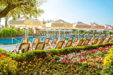 Viešbutis „KIRMAN CALYPTUS RESORT & SPA“ (Sidė, Turkija)
