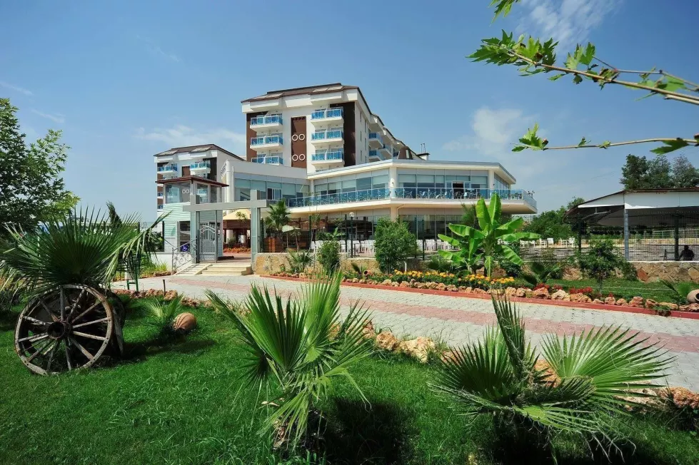 Viešbutis „CENGER BEACH RESORT & SPA“ (Sidė, Turkija)