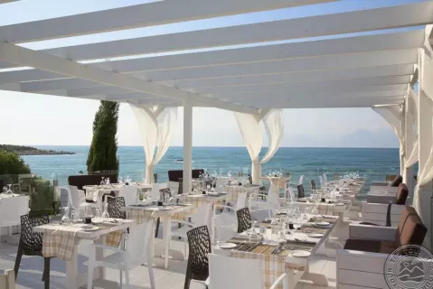 Viešbutis „MAREBLUE BEACH RESORT“ (Korfu, Graikija)