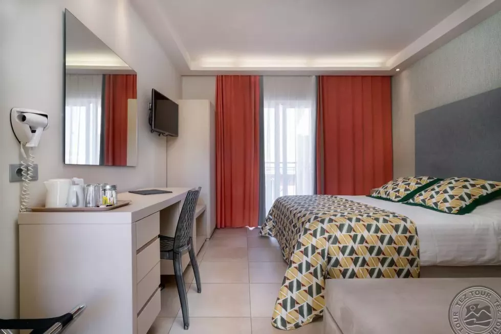 Viešbutis „MAREBLUE BEACH RESORT“ (Korfu, Graikija)