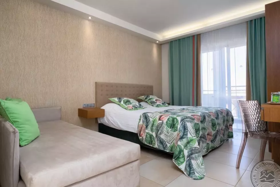 Viešbutis „MAREBLUE BEACH RESORT“ (Korfu, Graikija)