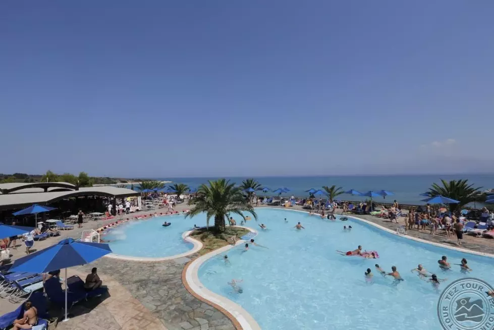 Viešbutis „MAREBLUE BEACH RESORT“ (Korfu, Graikija)