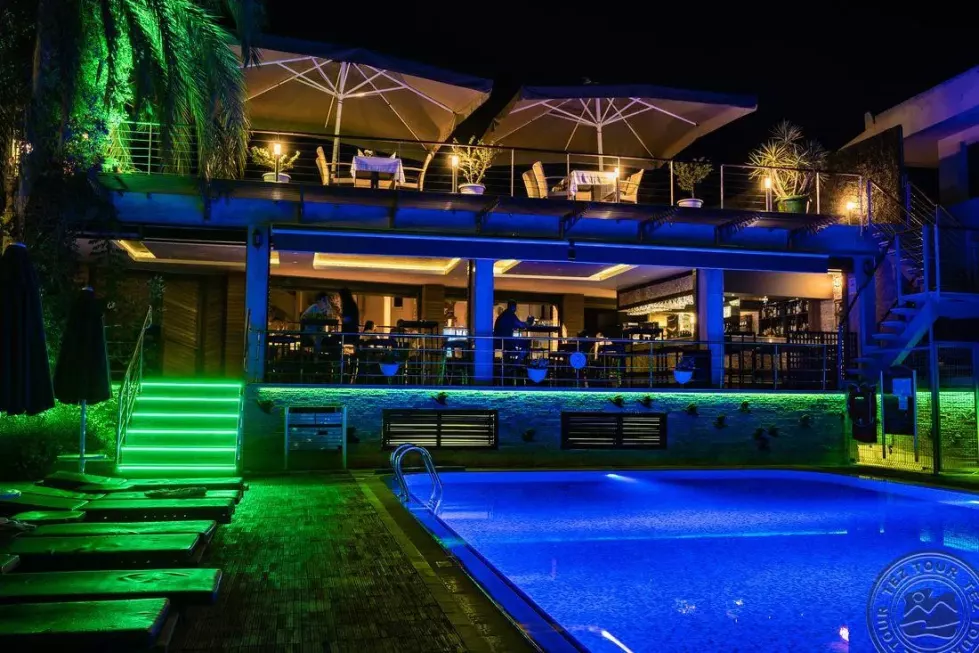 Viešbutis „AMBASSADOR PLAZA HOTEL“ (Kemeras, Turkija)