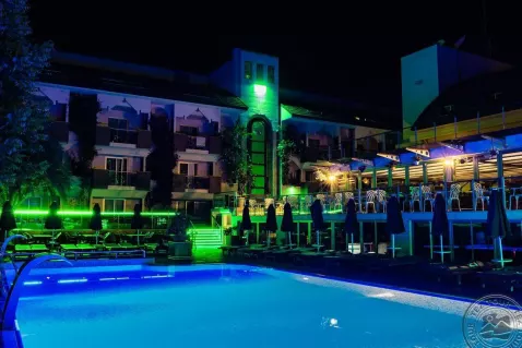 Viešbutis „AMBASSADOR PLAZA HOTEL“ (Kemeras, Turkija)