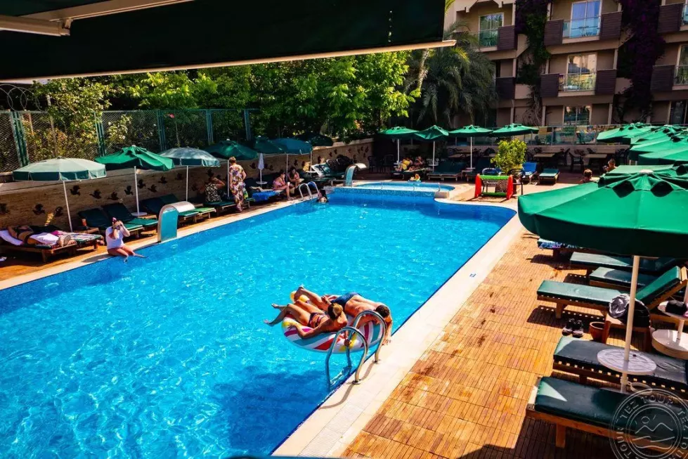 Viešbutis „AMBASSADOR PLAZA HOTEL“ (Kemeras, Turkija)