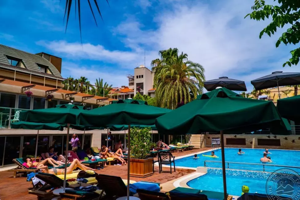 Viešbutis „AMBASSADOR PLAZA HOTEL“ (Kemeras, Turkija)