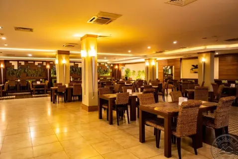 Viešbutis „AMBASSADOR PLAZA HOTEL“ (Kemeras, Turkija)