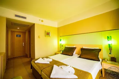 Viešbutis „AMBASSADOR PLAZA HOTEL“ (Kemeras, Turkija)