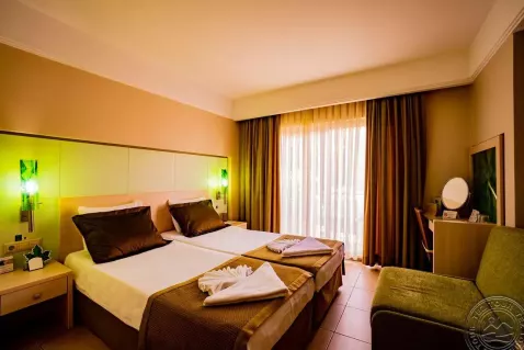 Viešbutis „AMBASSADOR PLAZA HOTEL“ (Kemeras, Turkija)