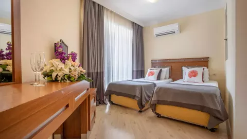 Viešbutis „GRAND VIKING HOTEL“ (Kemeras, Turkija)