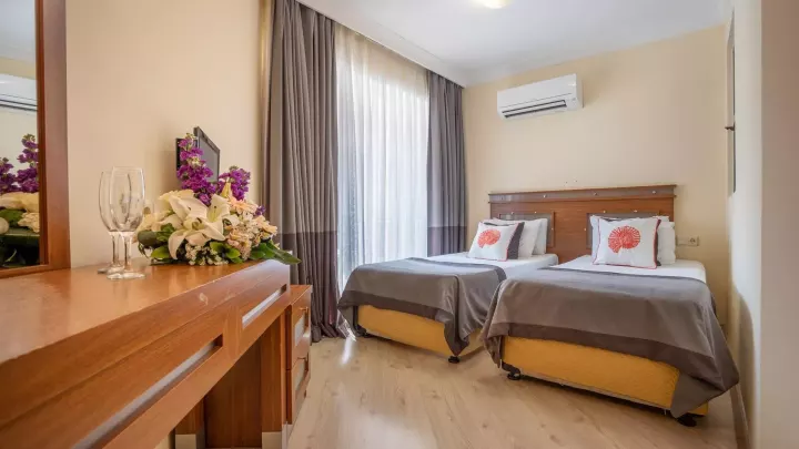 Viešbutis „GRAND VIKING HOTEL“ (Kemeras, Turkija)