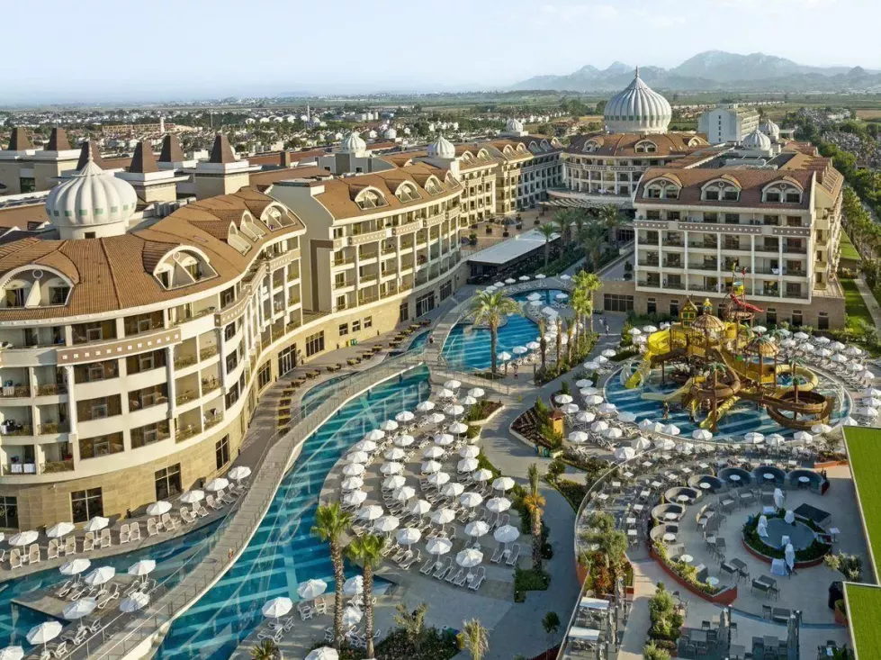 Viešbutis „KIRMAN HOTELS BELAZUR RESORT & SPA“ (Belekas, Turkija)