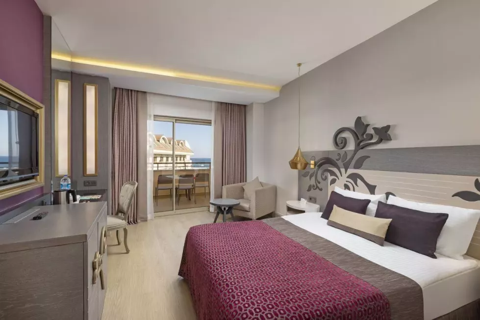 Viešbutis „KIRMAN HOTELS BELAZUR RESORT & SPA“ (Belekas, Turkija)