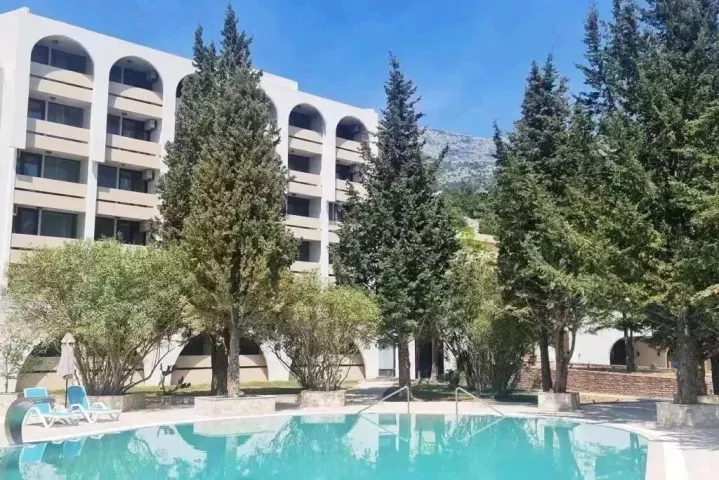 Viešbutis „MONTE MARE (EX. HOTEL ZLATIBOR CANJ)“ (Bara, Tivatas, Juodkalnija)