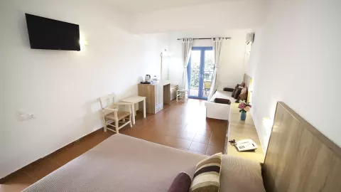 Viešbutis „ELPIDA VILLAGE“ (Agios nikolaos, Kreta, Graikija)