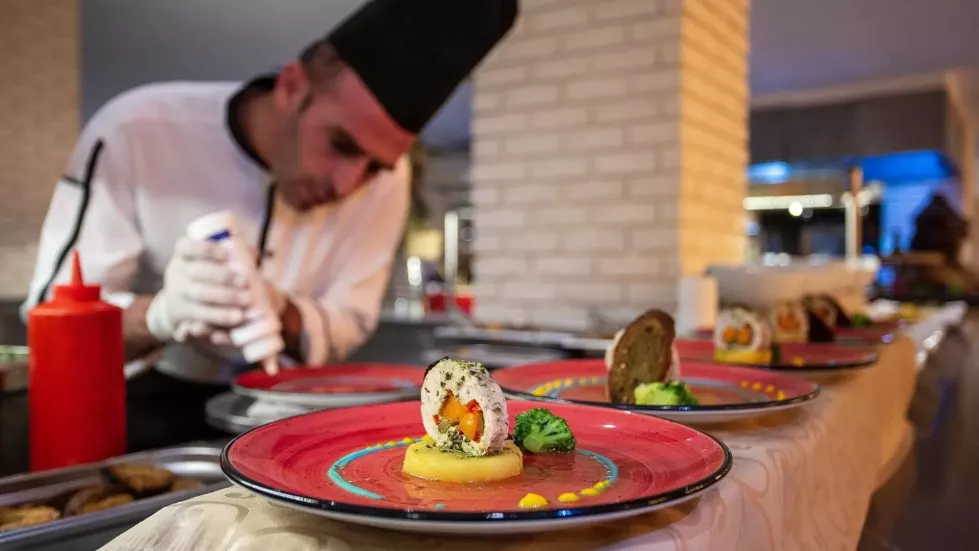 Viešbutis „NOXINN DELUXE HOTEL“ (Alanija, Turkija)