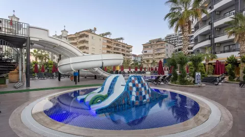 Viešbutis „NOXINN DELUXE HOTEL“ (Alanija, Turkija)