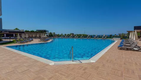 Lonicera Premium (Antalija, Turkija)