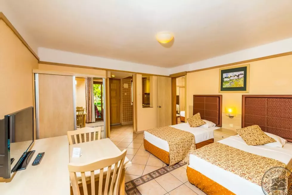 Viešbutis „VONRESORT GOLDEN BEACH“ (Sidė, Turkija)