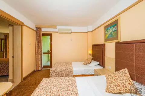 Viešbutis „VONRESORT GOLDEN BEACH“ (Sidė, Turkija)